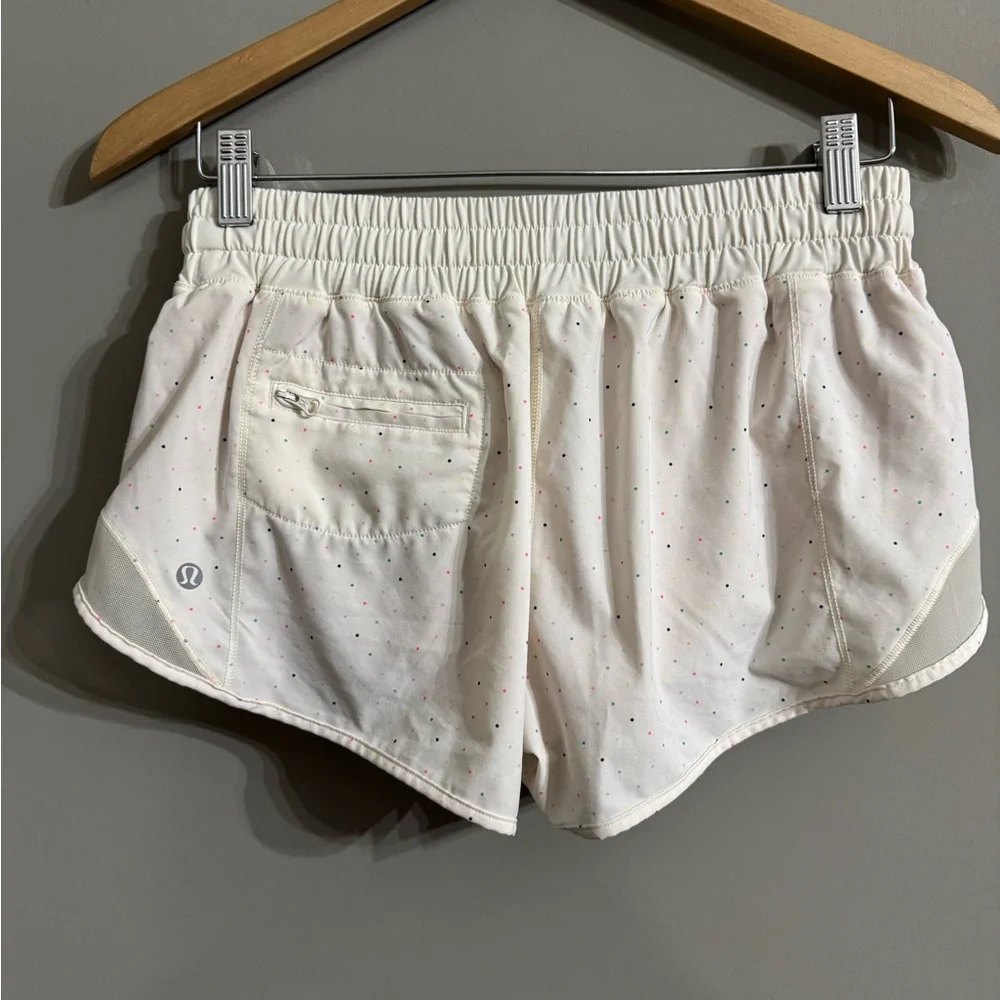 Lululemon Swift Ultra White Confetti Running Shorts (Size 6)